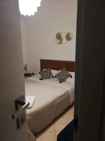 215 addaura luxury room — photo 24