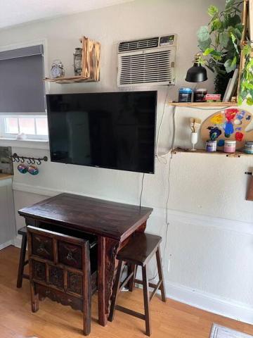 The Cozy Villa-private parking — photo 11
