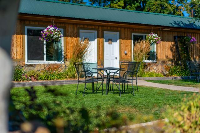 Evergreen Motel — photo 23