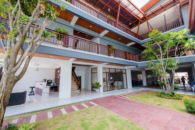 Lanta Ray Bay Hotel — photo 18