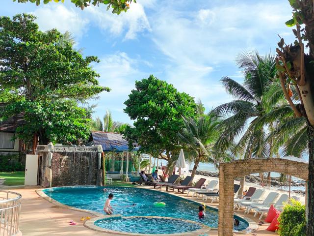 Lanta Paradise Beach Resort — photo 23