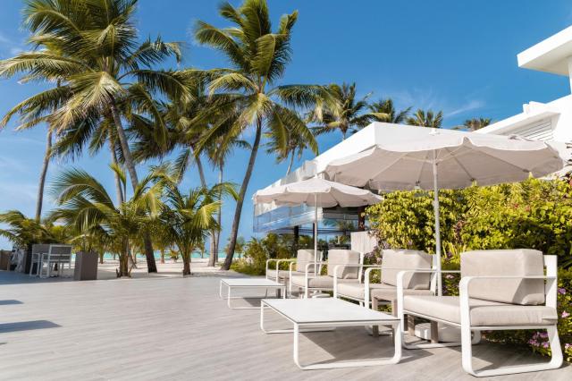 Beach Junior Suite — Hotel Riu Palace Maldivas