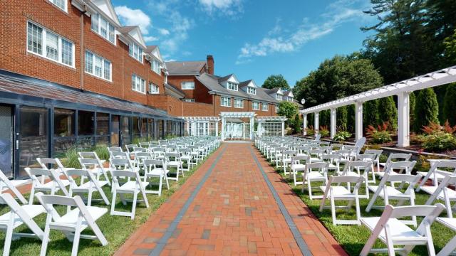 The Simsbury Inn — photo 14