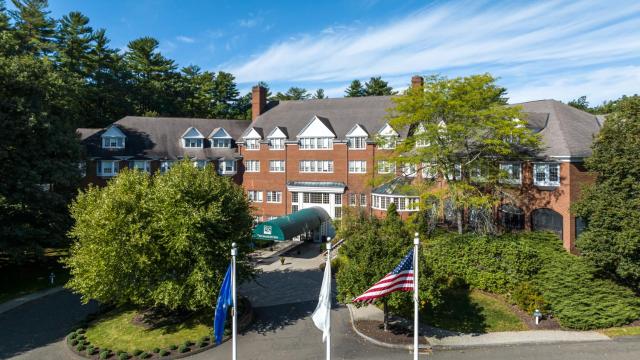 The Simsbury Inn — photo 1