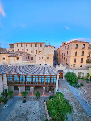 Casa del Armiño - Historic Boutique Hotel in Toledo Old Town — photo 9