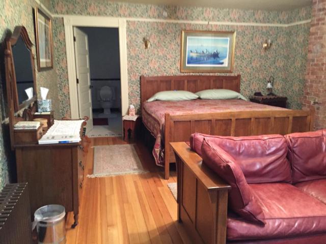 Alaska's Capital Inn Bed and Breakfast — photo 19