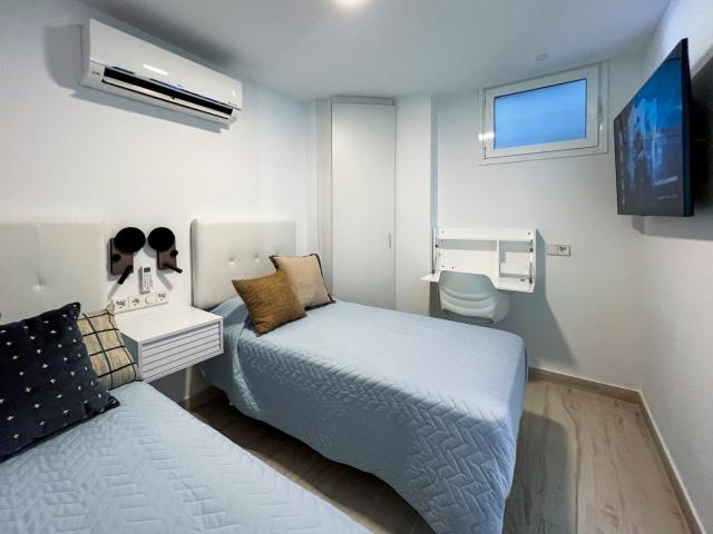 El Dorado 114 luxury with full air-conditioning — photo 2