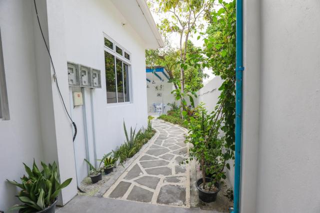 Tropica Thoddoo Inn — photo 17