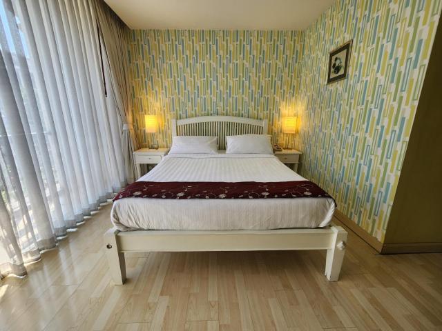 August Residence — photo 19