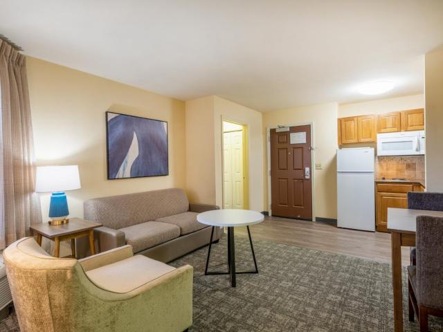 Staybridge Suites Milwaukee Airport South by IHG — photo 14