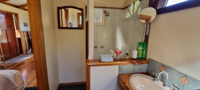 Eastern Reef Cottages — photo 24