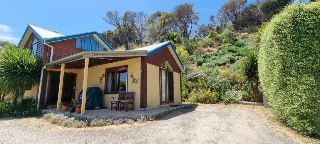 Eastern Reef Cottages — photo 17
