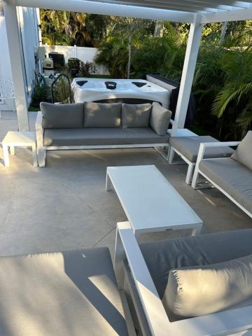Men only clothing option guesthouse near Wilton Manors — photo 14