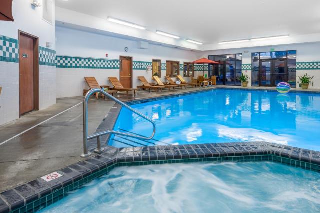 Wood River Inn & Suite — photo 9