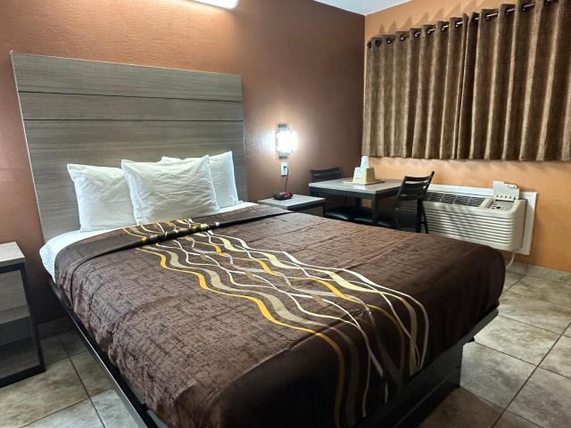 New Corral Motel — photo 17