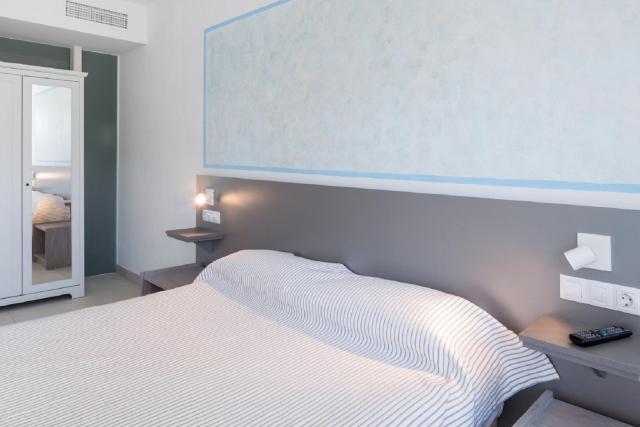 Aparthotel Puerto Cala Vadella — photo 18