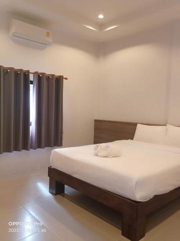 Mac's Bay Resort — photo 7