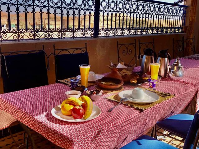 Merzouga Hotel Lexpert " Riad The Family" — photo 22
