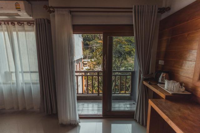 Lanta Ray Bay Hotel — photo 14