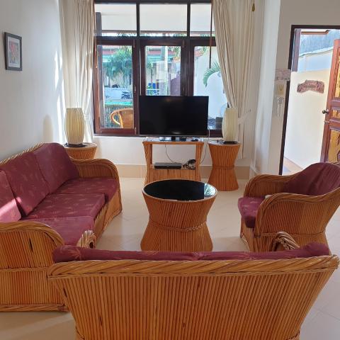 Jungle Village Bungalow — photo 13