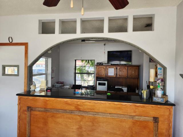 Relax Inn — photo 4