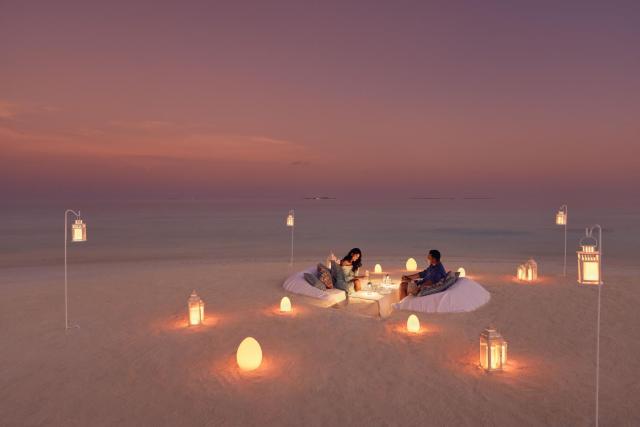 Two-Bedroom Overwater Residence — Jumeirah Olhahali Island