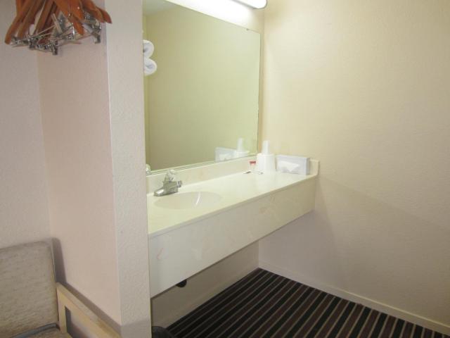 Beachview Inn — photo 14