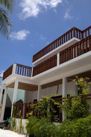 Kudhi Boli Beach House — photo 11