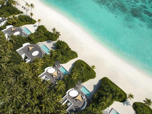 Two-Bedroom Overwater Residence — Jumeirah Olhahali Island