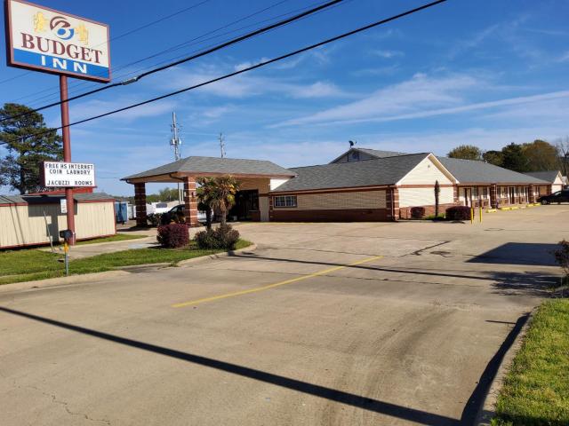 Budget Inn — photo 1