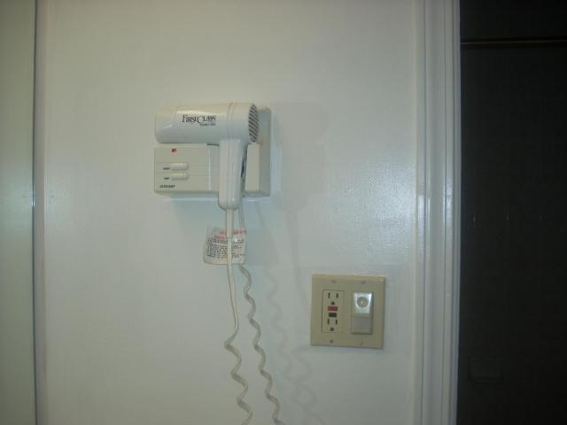 Economy Inn — photo 14