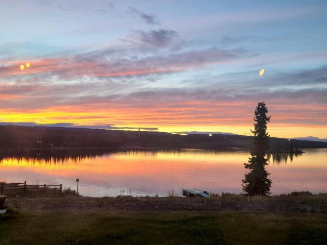Tolsona Lake Lodge — photo 6
