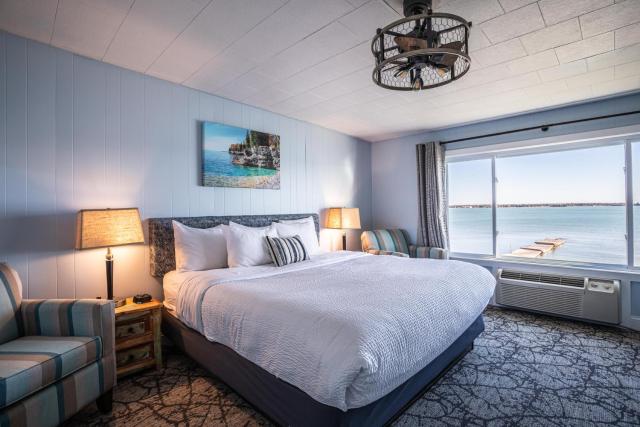Beachfront Inn — photo 23