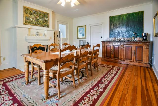 Love Lane Bed & Breakfast — photo 15