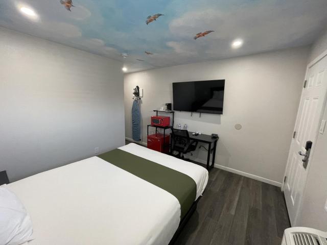 Fontana Inn — photo 8
