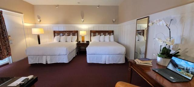 Butterfly Grove Inn — photo 11
