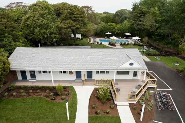 Greyfinch Chatham Inn — photo 11