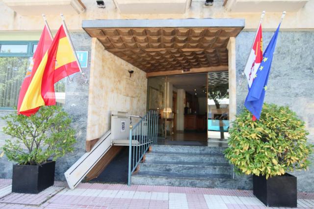 Hotel Ele Puente Romano de Salamanca — photo 11