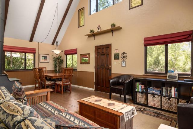 Prescott Pines Inn — photo 18