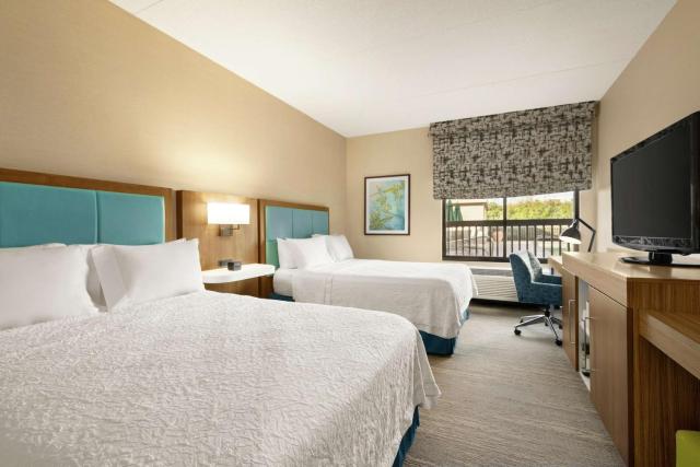 Hampton Inn Portland Airport — photo 19