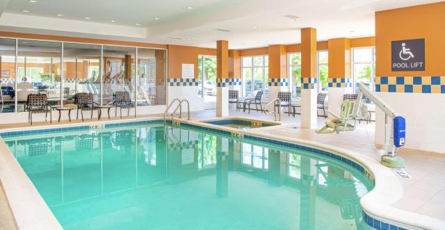 Hilton Garden Inn BWI Airport — photo 10