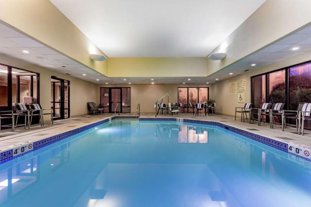 Hampton Inn Milwaukee Airport — photo 4
