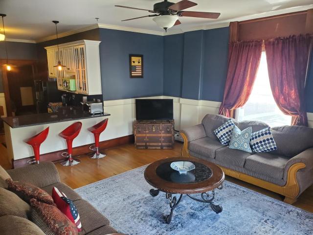 Firehouse Inn — photo 17
