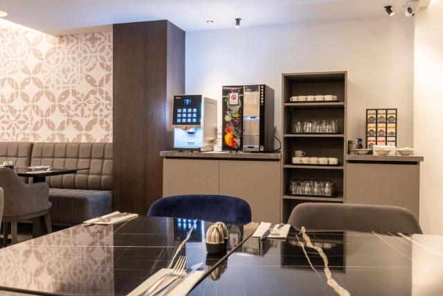 Alavits Hotel by ST Hotels — photo 17
