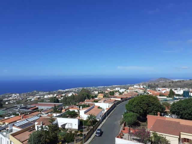 Acoran Family Ocean View Guest House With Daily Yoga Practice Included North Gran Canaria PRIVATE ROOM PET FRIENDLY — photo 9