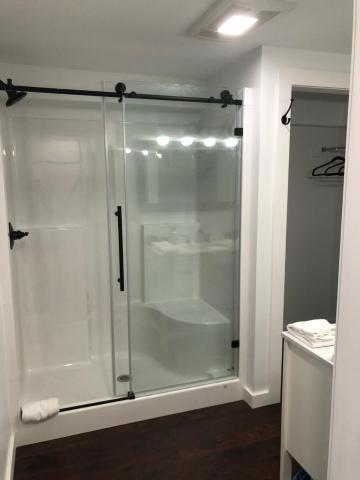 18 Vine Inn & Carriage House — photo 20
