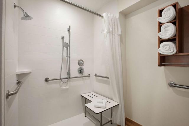 Homewood Suites by Hilton Kansas City Airport — photo 17