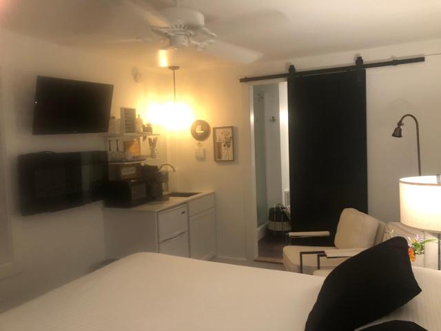 18 Vine Inn & Carriage House — photo 4