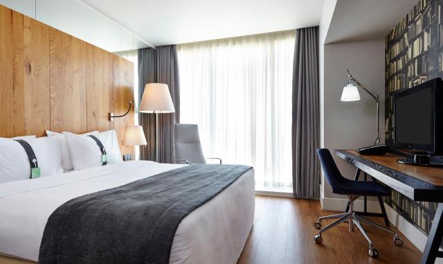 Holiday Inn - Tbilisi by IHG — photo 12