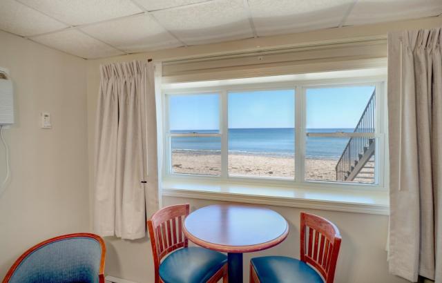 Atlantic Oceanfront Hotel, Wells Beach — photo 21